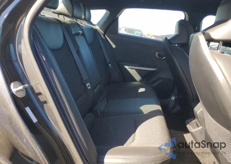 2025 Kia K4 Gt Line z USA, uszkodzony, nr VIN 3KPFW4DE6SE038607